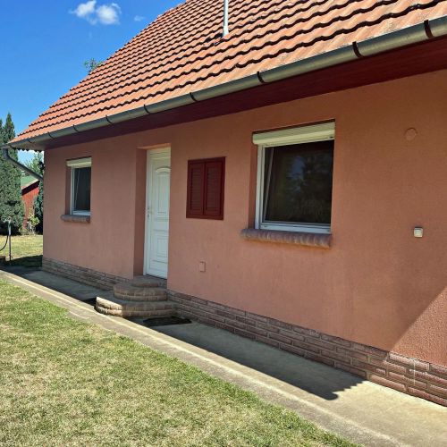Csendes Apartman Gyopárosfürdő – Orosháza, Węgry