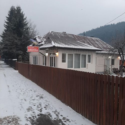 Pensiunea Cristina Toplița