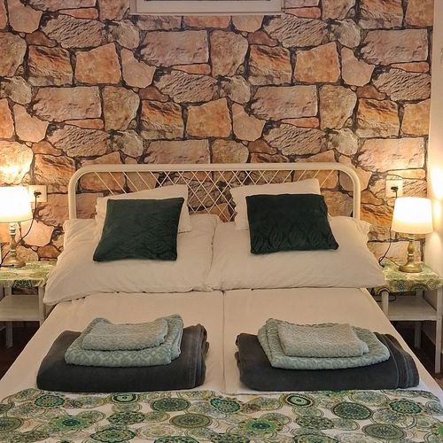 Üvegműves Apartman Bükkszentkereszt