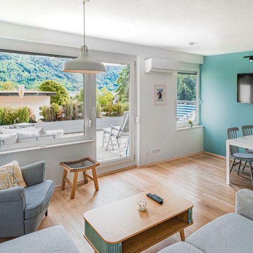 MOOKI Lake Apartment