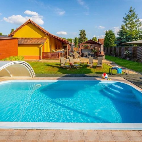 Fiesta Balaton Villa Balatonszárszó – Balatonszárszó, Ungaria