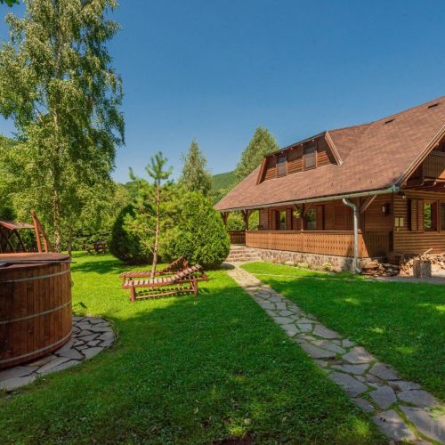 Cabana VárLak Sub Cetate – Sub Cetate, România
