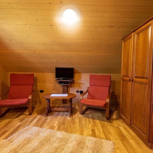 Cabana VárLak Sub Cetate – Sub Cetate, România