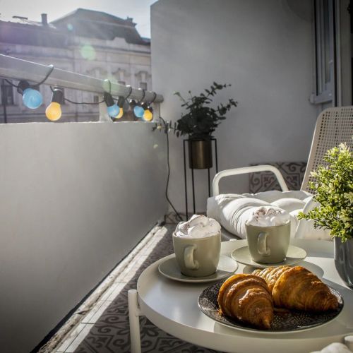 Loulou's Central Boutique Apartman Esztergom – Strigoniu, Ungaria