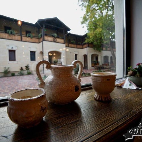 Pensiunea Curtea Veche Hunedoara – Hunedoara, România