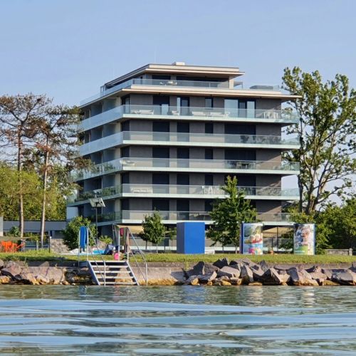 Napfény Resort Exclusive Apartman Balatonlelle – Balatonlelle, Ungaria