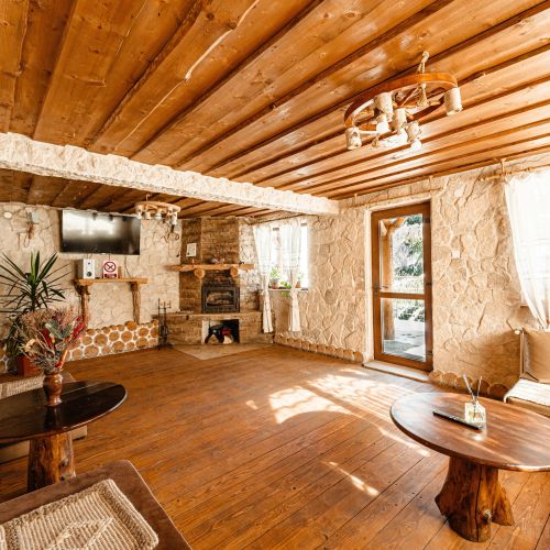 Cabana Străbunilor Râșca