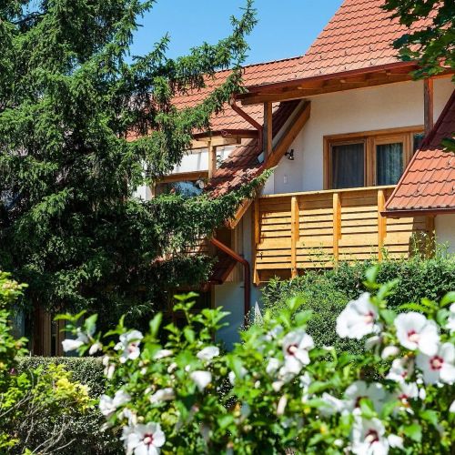 ALina Apartmanház Hévíz – Hévíz, Maďarsko