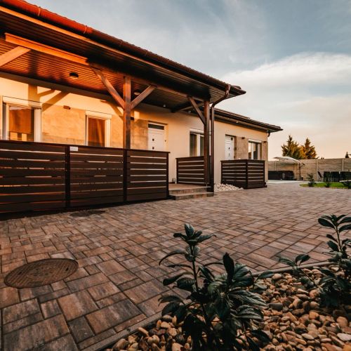 Tópart Apartmanok ***** Algyő – Algyő, Maďarsko