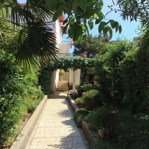 Apartments With Parking Space Šilo, Krk - 18758 Šilo – Šilo, Croația