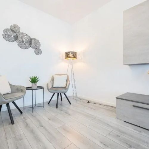 Grey Apartments Oradea – Oradea, România