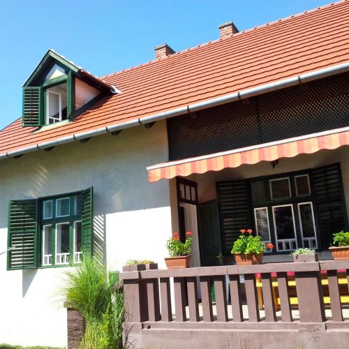Mackó Nyaraló Balatonfenyves – Balatonfenyves, Ungaria