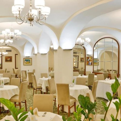 Hotel Kolonáda Karlovy Vary II – Karlovy Vary, Česká republika