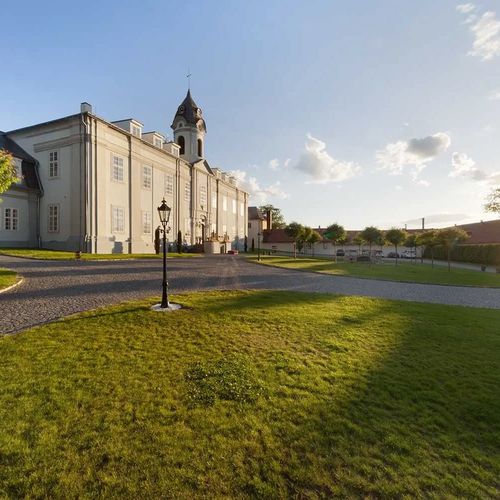 Hotel Panství Dlouhá Lhota