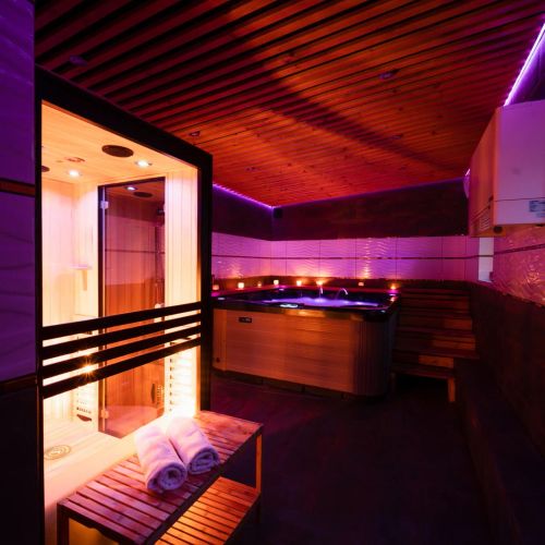 4K Jacuzzi Apartament Bielsko-Biała – Bílsko-Bělá, Polsko