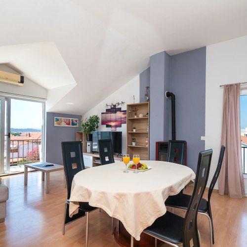 Apartment Anna Vodice