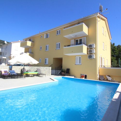 Apartments With Swimming Pool Baška, Krk - 18780 Baška