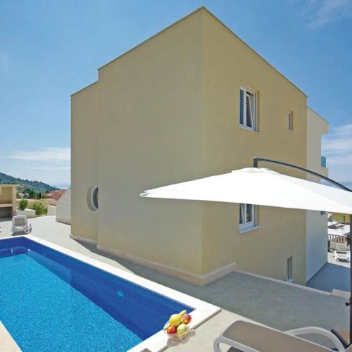 Family-friendly Apartments With Swimming Pool Makarska - 19147 – Makarska, Croația