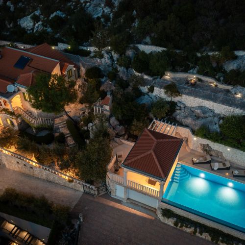 Seaside Luxury Villa With A Swimming Pool Cove Ljubljeva, Trogir - 19259 Ljubljeva – Ljubljeva, Croația