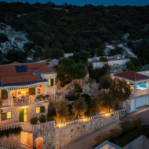 Seaside Luxury Villa With A Swimming Pool Cove Ljubljeva, Trogir - 19259 Ljubljeva – Ljubljeva, Croația