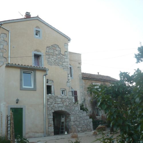 House Dragica Cres