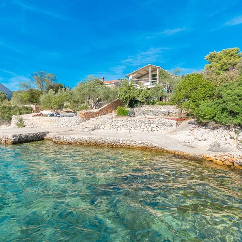 House Lady Anna Pasman