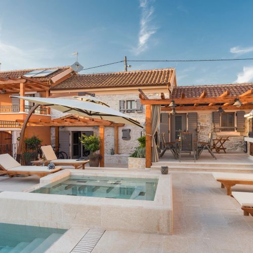 Villa Stone Skradin – Skradin, Croația