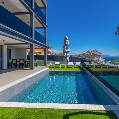 Villa Three Units Crikvenica