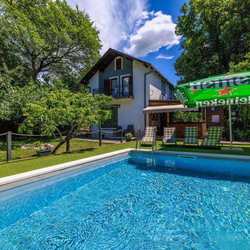 House Green valley Grižane