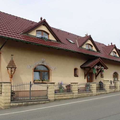 Penzion U Kapličky Malá Hraštice