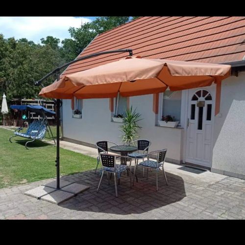 Udvarház Vendégház Balatonendréd