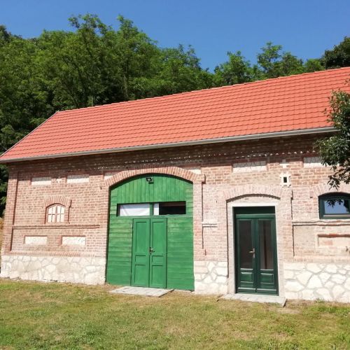 Pásztorház Vendégház Husztót