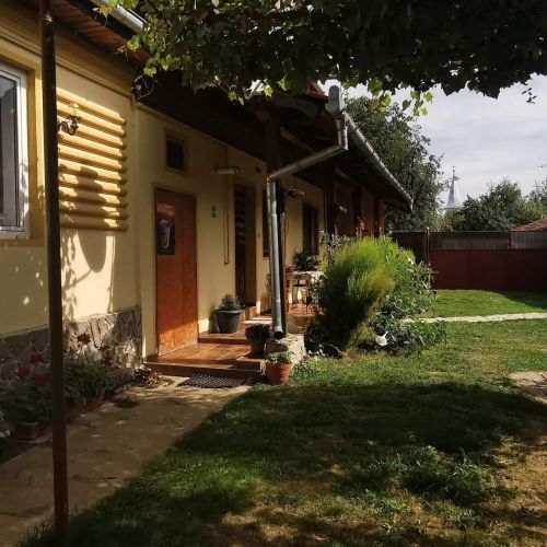 Casa Bunicii Cârțișoara