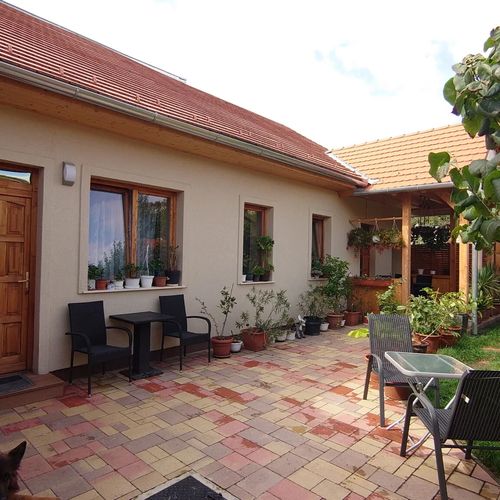 Nyuszifül Vendégház Pécs