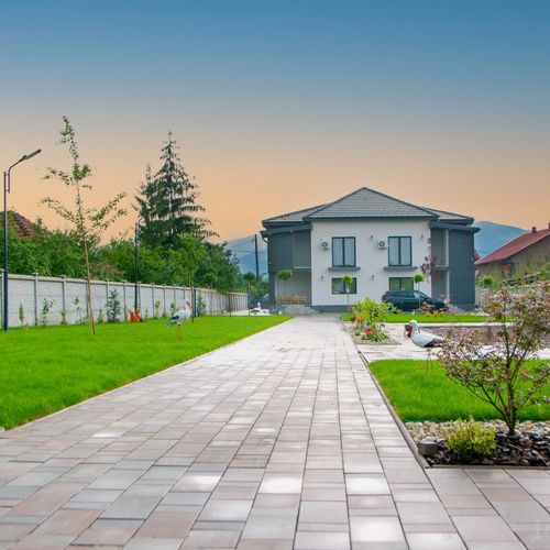 Casa Rareș & Karina Călimănești