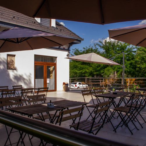 Reneszánsz  Vendégház Debrecen – Debrețin, Ungaria