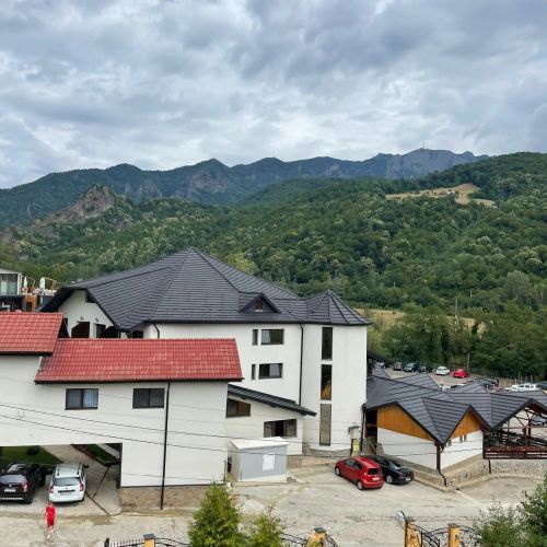 Casa Kartier Căciulata