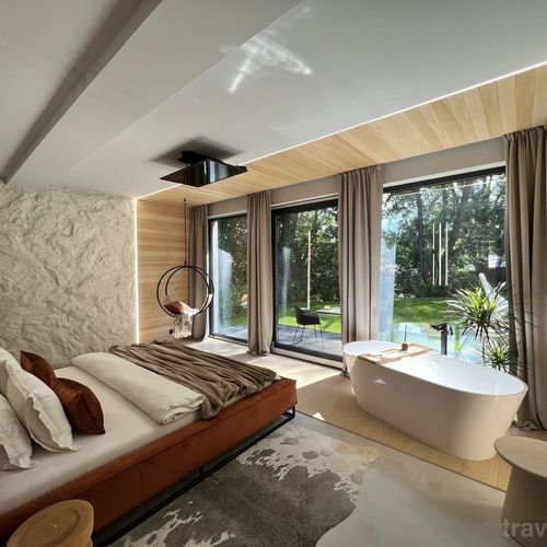 Garden Retreat Junior Bran