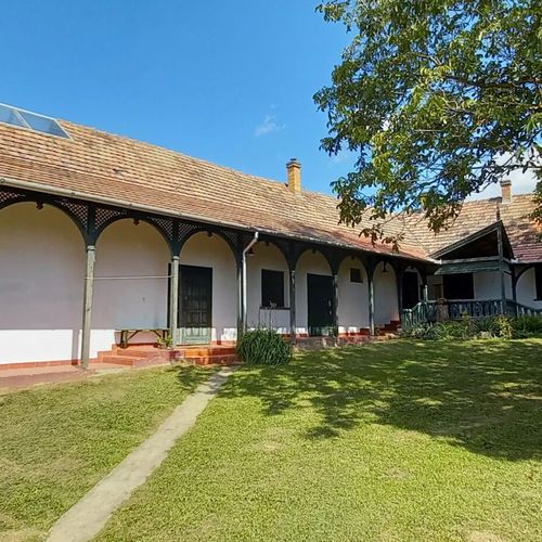 estHajnal Vendégház Szólád