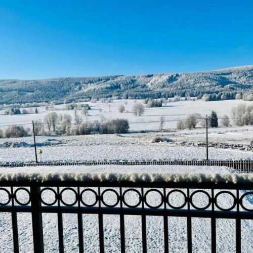 Jagodowy Ski & Spa Lasówka – Lasówka, Polska