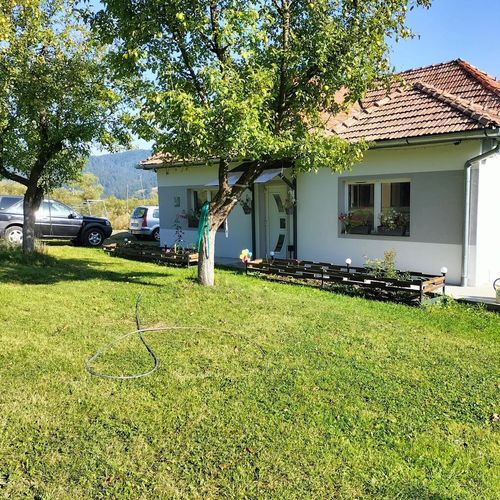 Casuta Alba Toplița