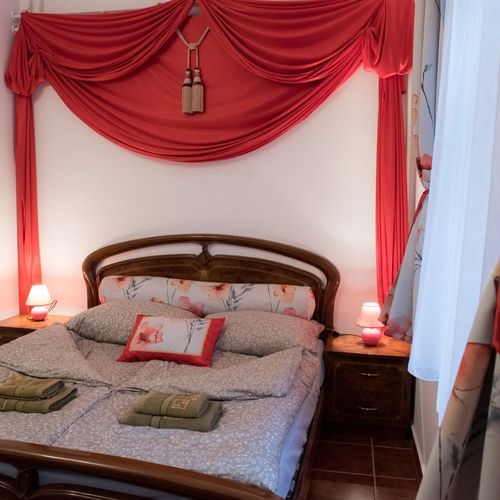 Pongrácz Kastély Csombárd