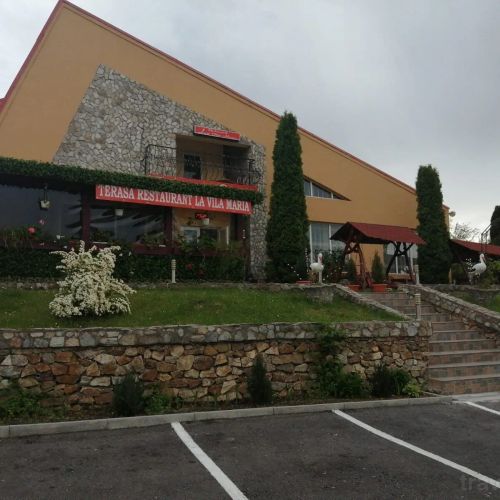 Pensiunea La Maria Baia de Fier