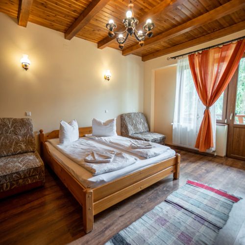 Pensiunea Flora Băile Tușnad – Băile Tuşnad, Rumunsko