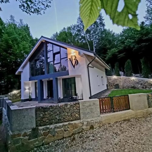 Casa Blanc Văliug