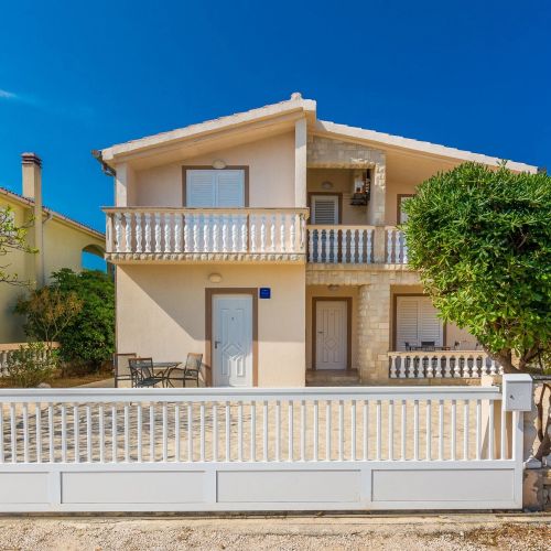 Apartments Bobeta Vir II