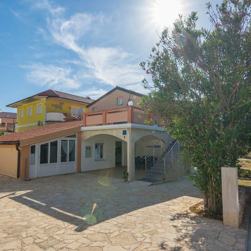 Apartments Andelic Vir II