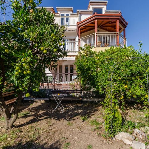 Apartment Benzon Kastel Stafilic