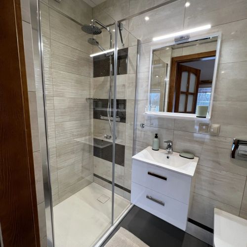APARTAMENT VANESSA - TATRY, PIENINY , JEZIORO CZORSZTYŃSKIE – Harklowa, Polsko