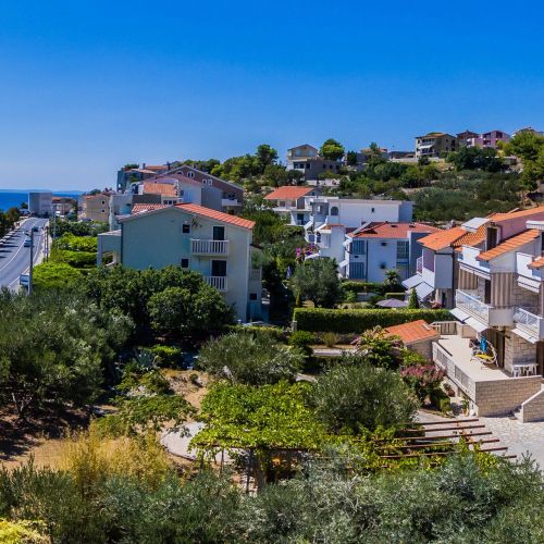 Apartments Near Beach Dugi Rat